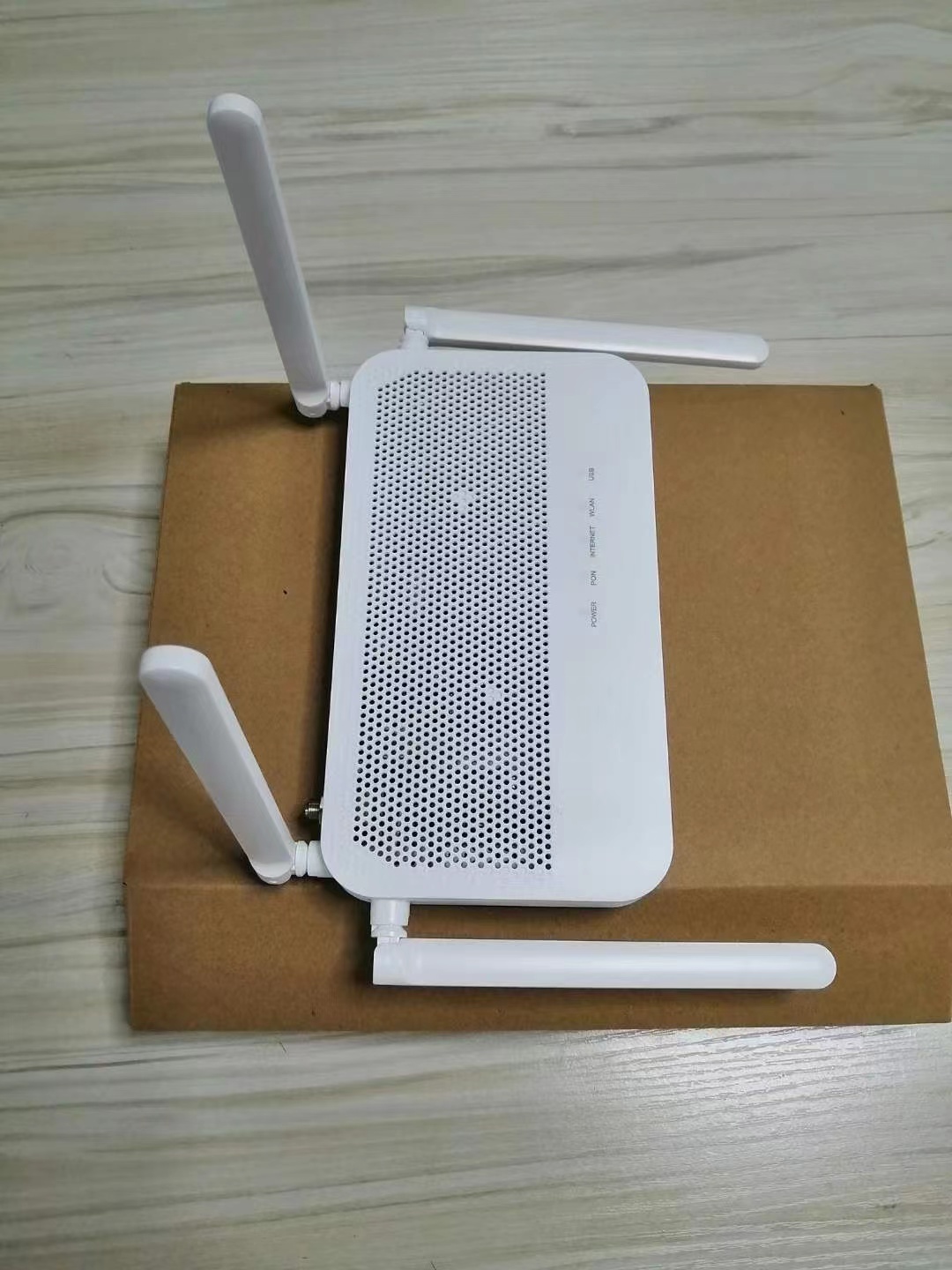 Introducci&oacute;n al Huawei EN8245X6 WIFI6 10G XGPON/10G EPON