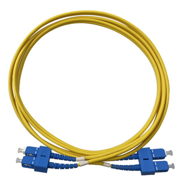 Cord&oacute;n de conexi&oacute;n al aire libre interior del cable de fibra &oacute;ptica del cable de descenso G657A del puente FTTH de SC/UPC SC/APC 2,0m m 3,0m m